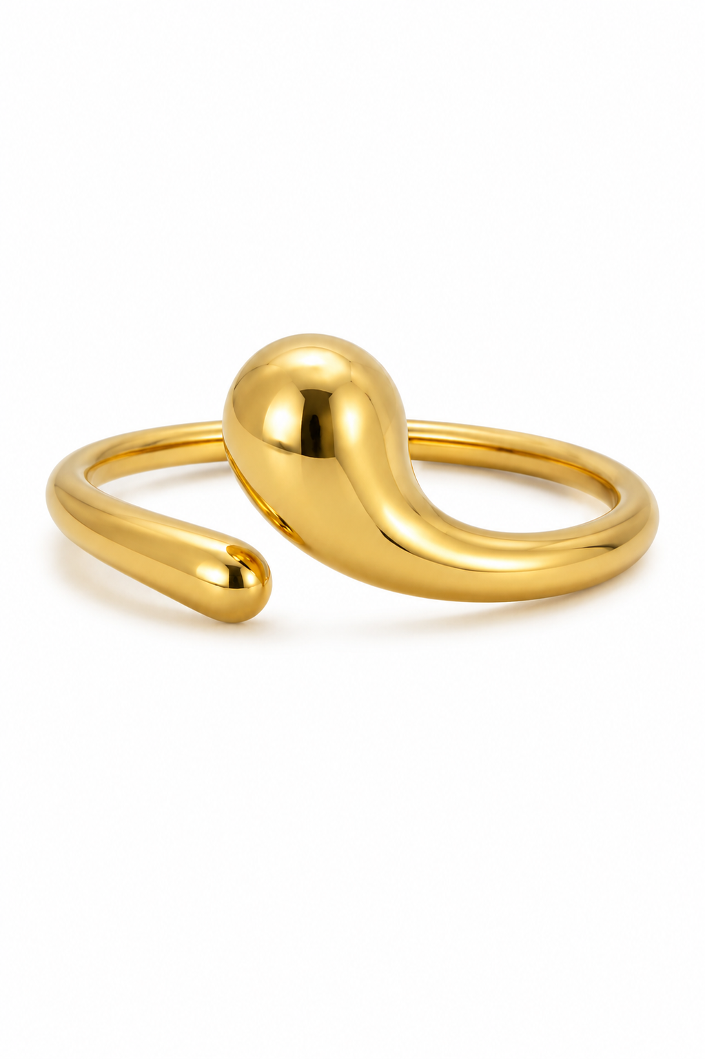 Sculpted Loop Cuff